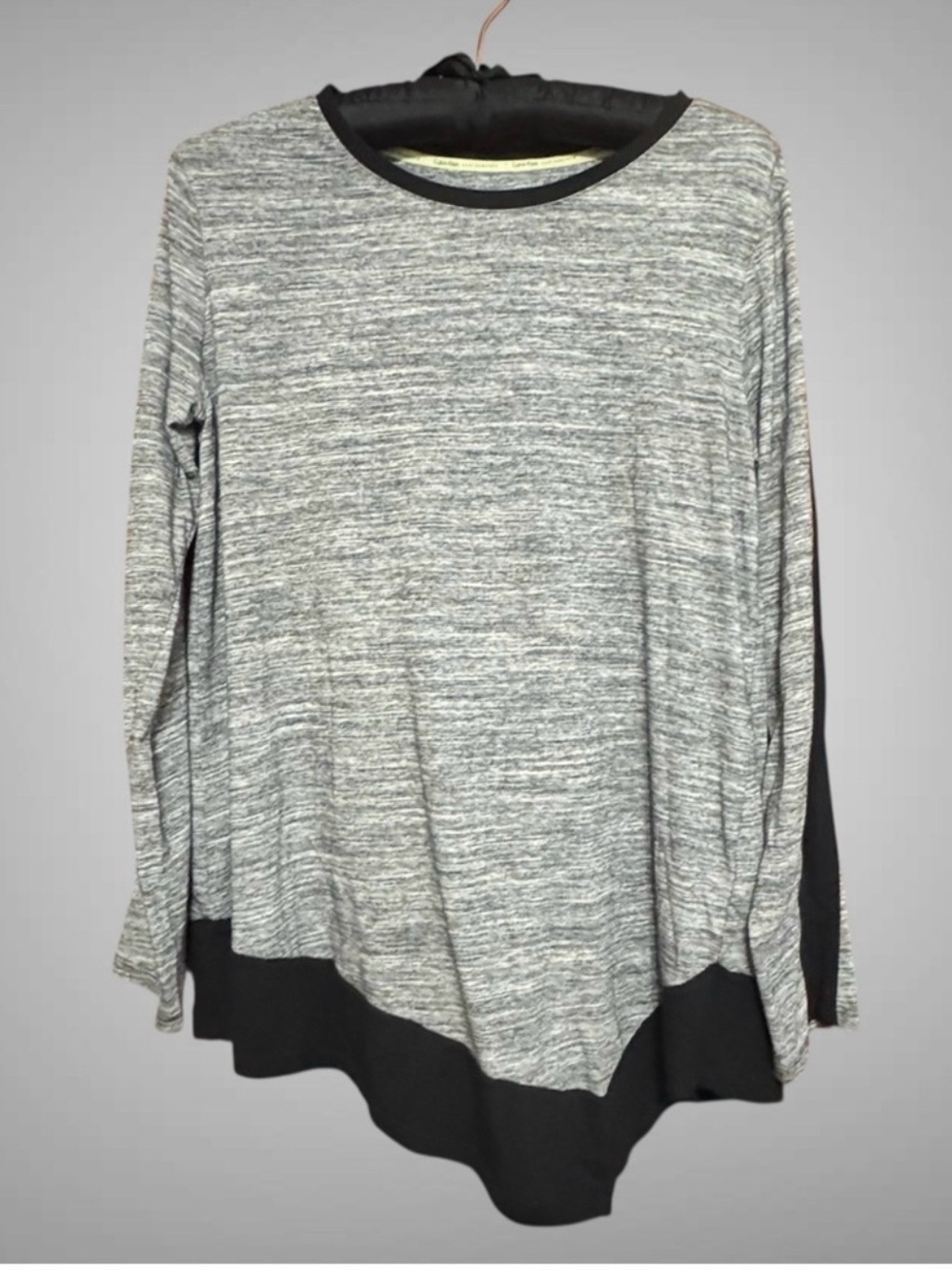 CALVIN KLEIN PERFORMANCE TOP SIZE LARGE
